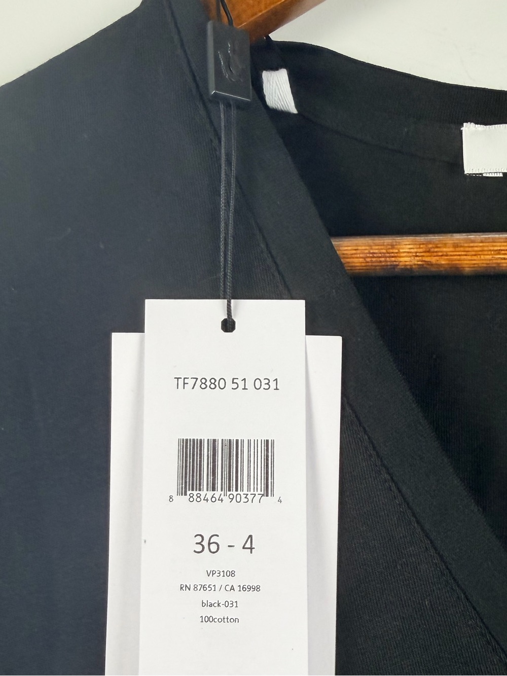 Lacoste black v-neck 100% cotton tshirt new size 4 - Picture 3 of 5